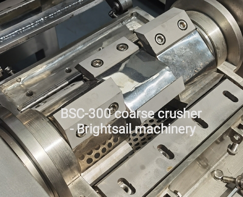 Fabrica Granulados de Konjac seco Maquina de moler de alimentos máquina de molienda de Brightsail Conjac seco triturador grueso