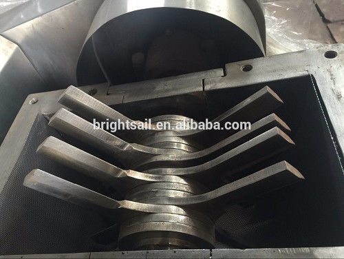 12 a 120 Mesh Fineness Leaf Grinder Machine 10 a 500kg por capacidad de la hora